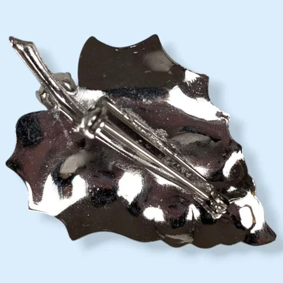 Vintage Rhinestone & Faux Pearl Leaf Brooch - Picture 4 of 6